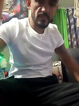 andrusstik online show from 12-17-25, 01:11