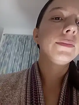 Arianna Moss online show from 11-18-25, 09:52