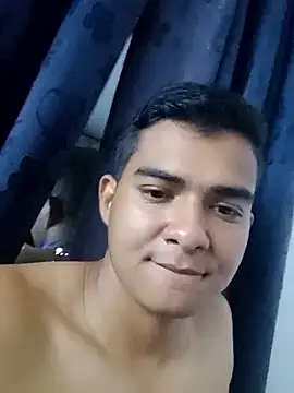 Snapshot of DeivanR_6 chatting on 10-23-25, 06:56 DeivanR 6 online show from 10-23-25, 06:56