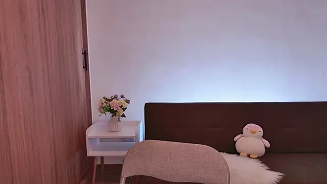 Snapshot of DulceDuarte chatting on 11-22-25, 05:50 DulceDuarte online show from 11-22-25, 05:50