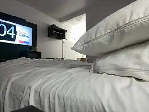 pinkpantiesboy1 online show from 07-14-26, 03:33