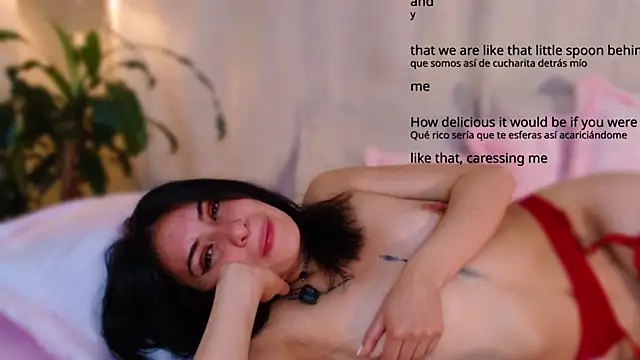 Snapshot of Leahcb chatting on 02-15-26, 07:51 Leahcb online show from 02-15-26, 07:51