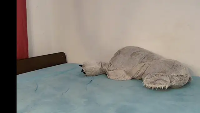 JullyanaRain online show from 04-24-26, 08:00