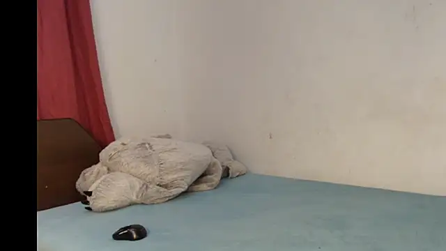 JullyanaRain online show from 07-14-26, 06:57
