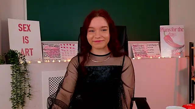 NoraHaynes online show from 05-28-26, 03:04