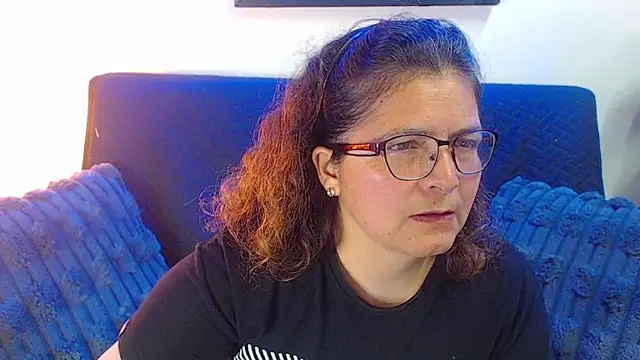 Snapshot of Linda_banks_ chatting on 12-04-25, 01:59 Linda banks online show from 12-04-25, 01:59