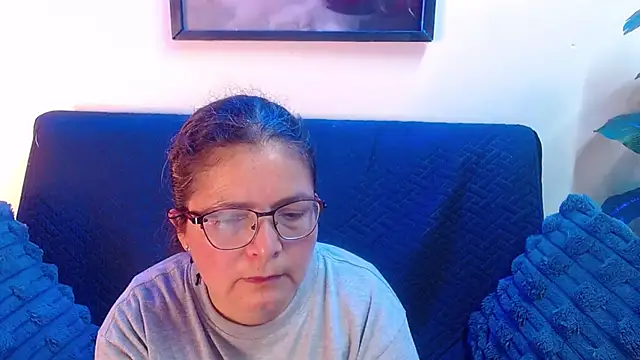 Linda banks  online show from 04-01-26, 02:34