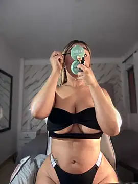 ChannelConnor  online show from 09-26-25, 11:03