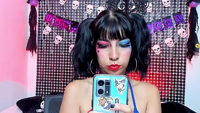 Snapshot of Rose_72 chatting on 10-12-25, 07:35 Rose 72 online show from 10-12-25, 07:35