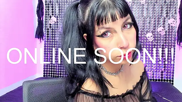 Snapshot of Rose_72 chatting on 11-22-25, 07:57 Rose 72 online show from 11-22-25, 07:57