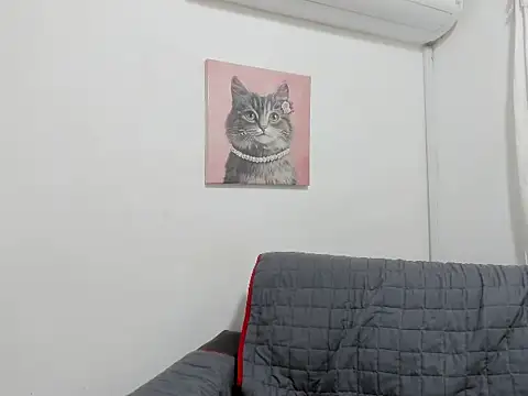 nahomy ryans online show from 11-12-25, 11:58