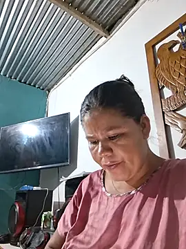 hotmom33 online show from 11-07-25, 10:37