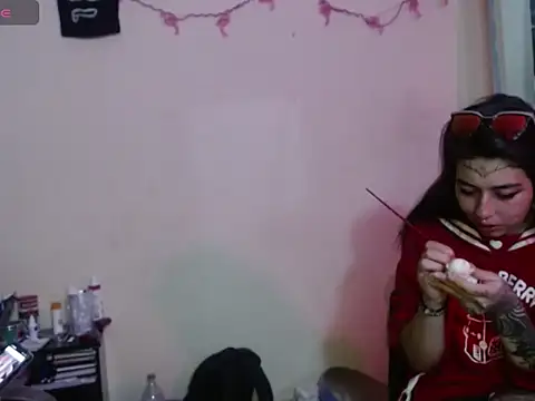 saenzjulieta1 online show from 09-27-25, 05:40