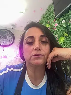 hotadhara01 online show from 02-06-26, 08:45