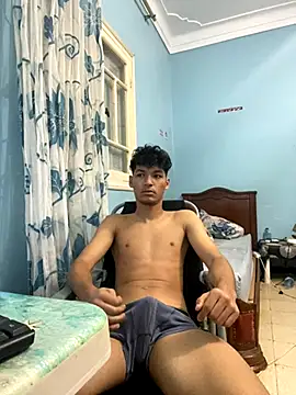 Snapshot of dermino12 chatting on 11-06-25, 02:07 dermino12 online show from 11-06-25, 02:07