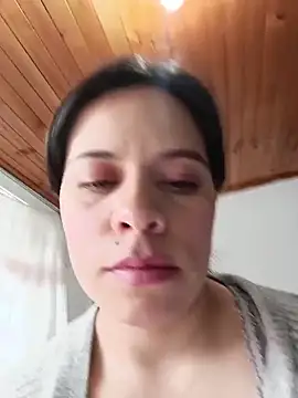 JenniferLegs online show from 12-17-25, 07:53