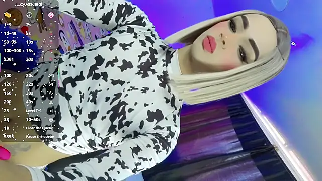 HANNAH BACKERS online show from 12-05-25, 02:58