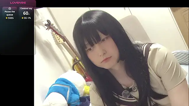 Snapshot of Mia032 chatting on 03-23-26, 01:26 Mia032 online show from 03-23-26, 01:26