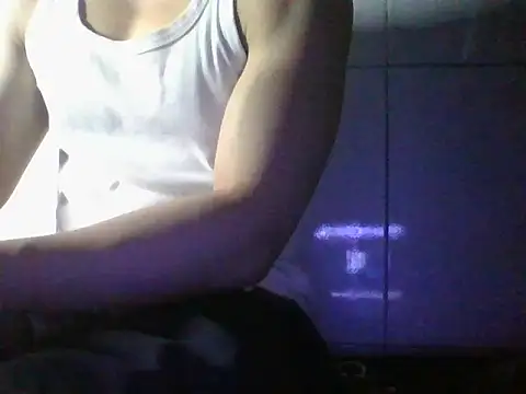 malacobi0 online show from 05-30-26, 06:49