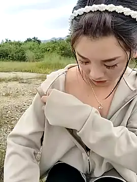 Snapshot of asian_2k chatting on 09-25-25, 01:20 asian 2k online show from 09-25-25, 01:20