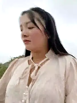 Snapshot of asian_2k chatting on 11-04-25, 12:43 asian 2k online show from 11-04-25, 12:43