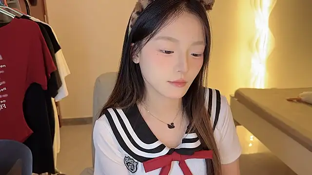 Snapshot of Robin-o3 chatting on 09-23-25, 03:15 Robin-o3 online show from 09-23-25, 03:15