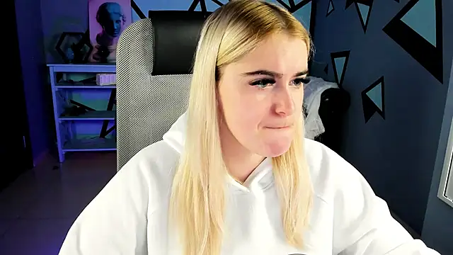 Stef Nicks online show from 11-09-25, 09:07