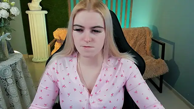 Stef Nicks online show from 02-02-26, 09:08