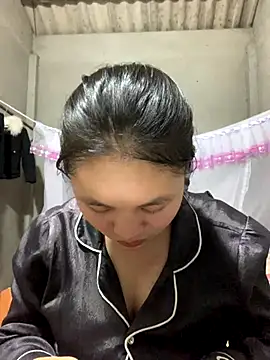 NhuFox online show from 09-27-25, 01:05