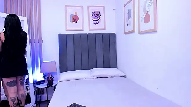 SuccubusDolly online show from 09-27-25, 07:52