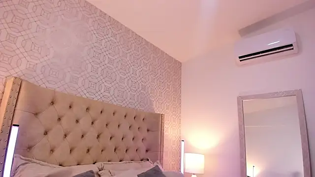 SuccubusDolly online show from 10-31-25, 08:21