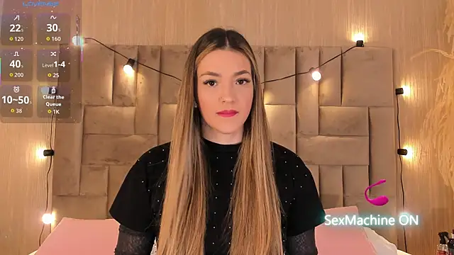 ClaradelMar online show from 10-09-25, 10:46