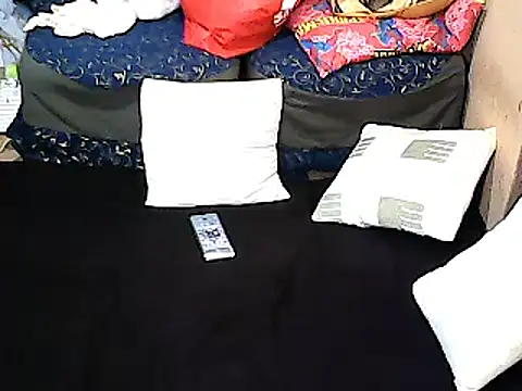 Snapshot of xxhottinybabe chatting on 11-13-25, 01:48 xxhottinybabe online show from 11-13-25, 01:48