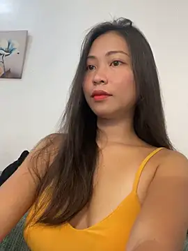 EmmaSean online show from 05-18-26, 02:18