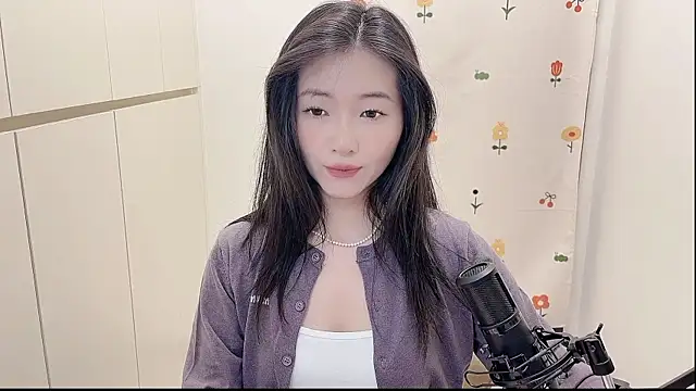 Rosalind xixi online show from 09-20-25, 09:32