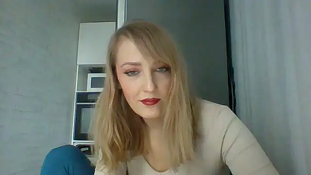 Snapshot of Vexxaa chatting on 02-27-26, 12:27 Vexxaa online show from 02-27-26, 12:27