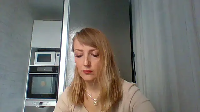 Snapshot of Vexxaa chatting on 03-16-26, 01:37 Vexxaa online show from 03-16-26, 01:37