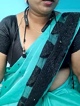 yelmaji91 online show from 10-21-25, 05:08