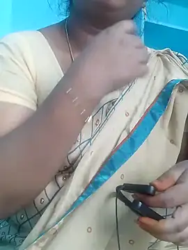 yelmaji91 online show from 11-07-25, 07:41