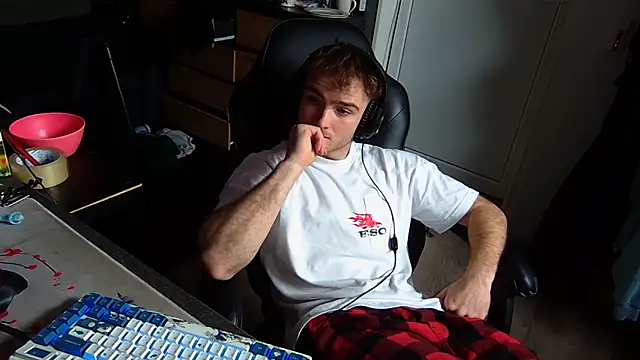 Rudi2007Eye online show from 04-01-26, 09:10