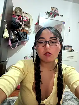 Snapshot of saranghae_ chatting on 10-08-25, 03:26 saranghae online show from 10-08-25, 03:26