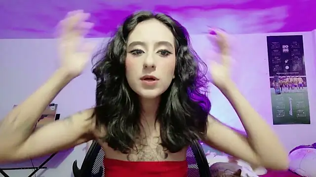 Snapshot of atenea_dragon__ chatting on 01-15-26, 10:13 atenea dragon online show from 01-15-26, 10:13