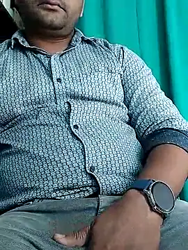 Snapshot of hunk28_6 chatting on 11-27-25, 05:20 hunk28 6 online show from 11-27-25, 05:20