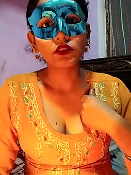 Snapshot of hunk28_6 chatting on 01-06-26, 04:43 hunk28 6 online show from 01-06-26, 04:43