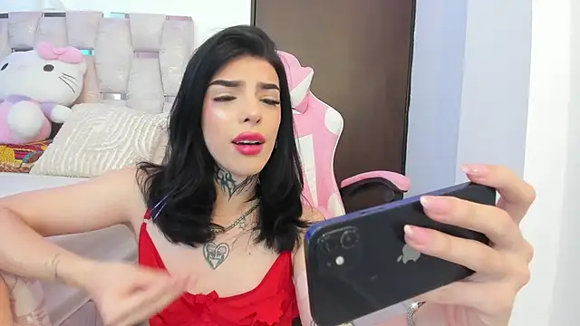 Rachell coollins online show from 07-24-26, 07:45