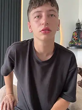 aronn tay online show from 11-07-25, 04:51