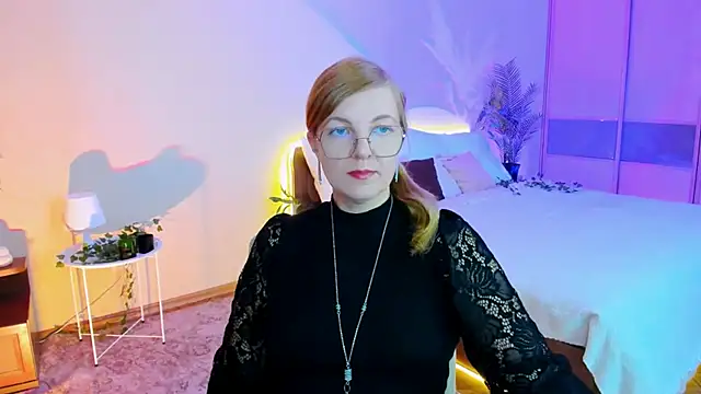 YourUniverser online show from 10-11-25, 09:19