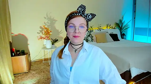 YourUniverser online show from 11-19-25, 04:12