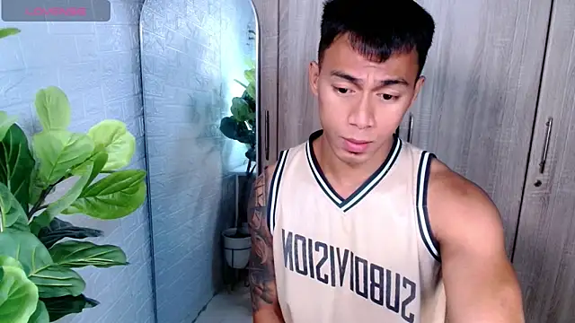 PinooyMilker online show from 04-06-26, 06:14