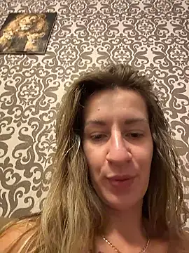 EvvaMur online show from 01-14-26, 01:00